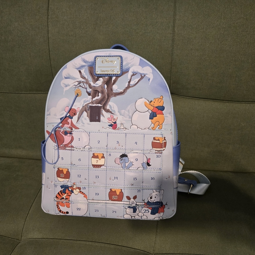Loungefly, Winter Winnie The Pooh